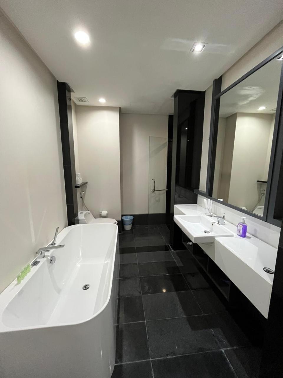 Apartment City Home At The Mews Residences Klcc *